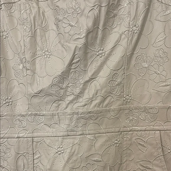 Amanda Uprichard Vegan Leather White Floral Embroidered Dress, Size Medium, EUC - Picture 8 of 11